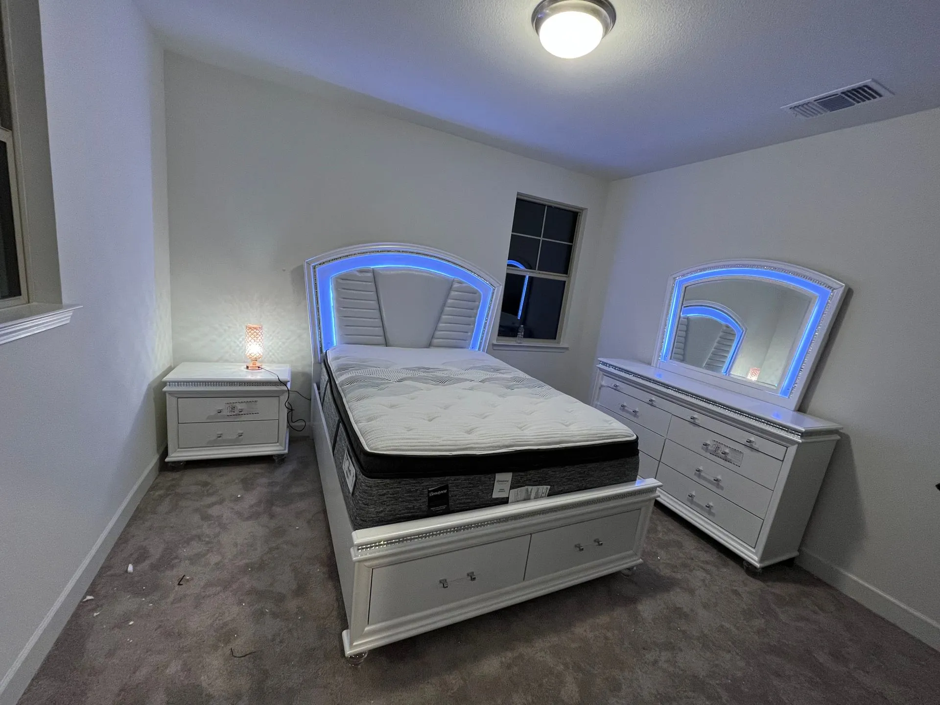 Custom Bedroom Sets